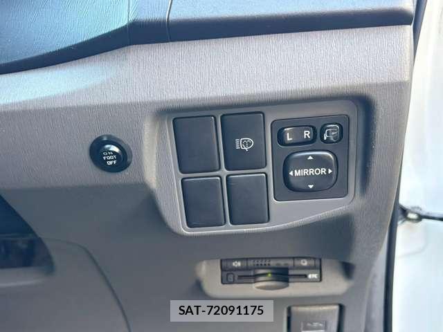 Toyota PRIUS 2009-09 8856730-5