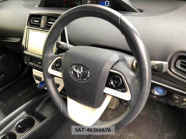 Toyota PRIUS 2016-09 8856822-10