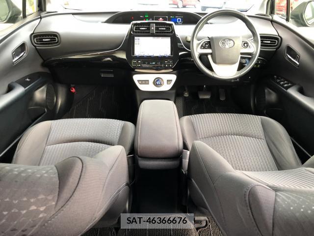 Toyota PRIUS 2016-09 8856822-14