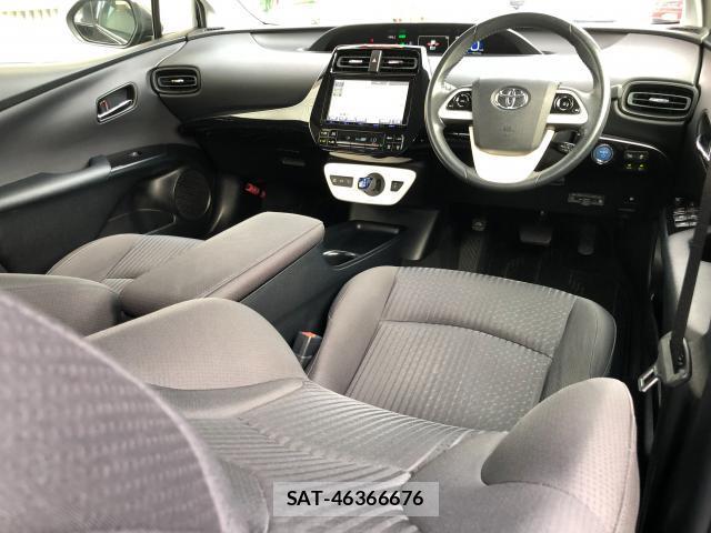 Toyota PRIUS 2016-09 8856822-15