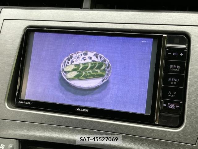 Toyota PRIUS 2014-03 8856888-12