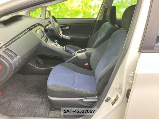 Toyota PRIUS 2014-03 8856888-5