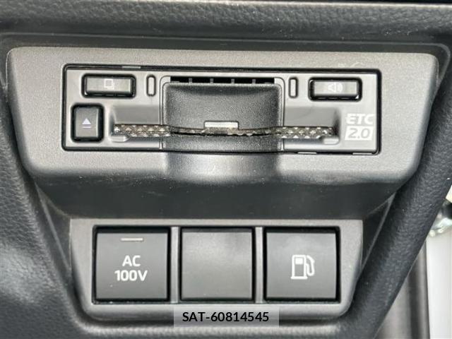 Toyota PRIUS 2024-10 8856927-11