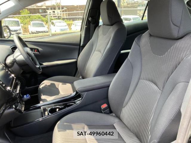 Toyota PRIUS 2021-08 8856944-5