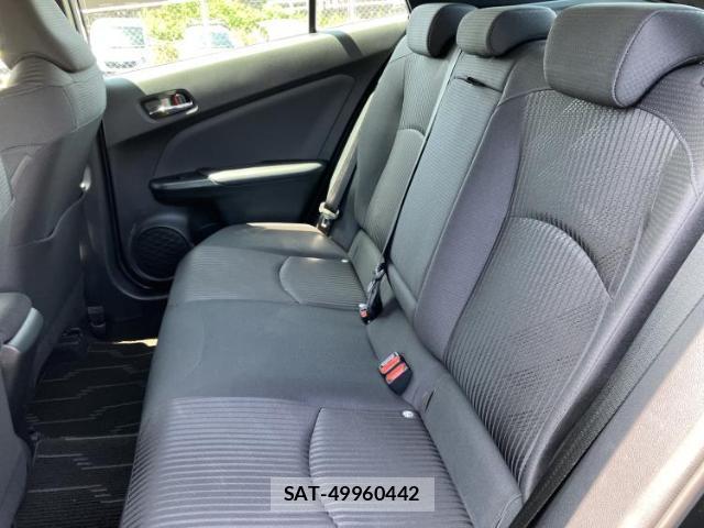 Toyota PRIUS 2021-08 8856944-6