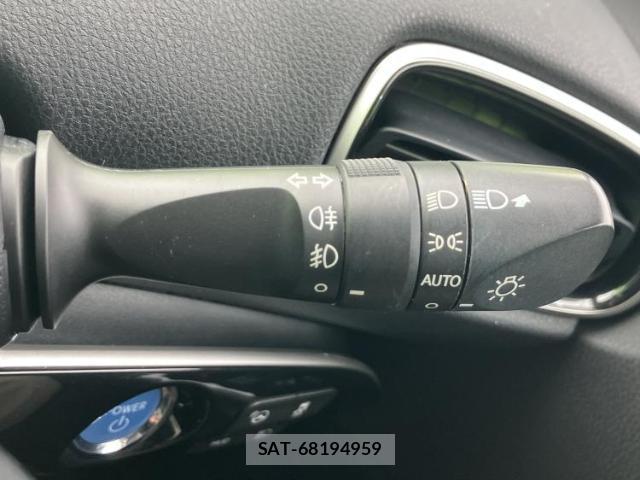 Toyota PRIUS 2016-01 8856992-15