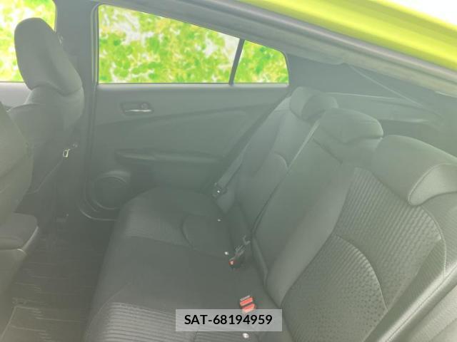 Toyota PRIUS 2016-01 8856992-6