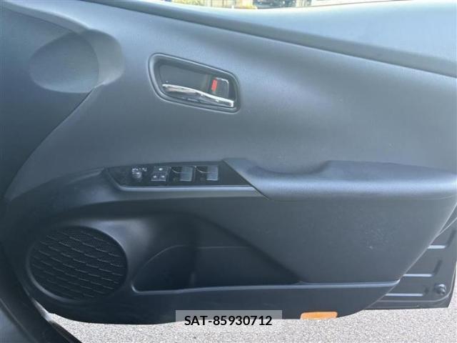 Toyota PRIUS 2022-10 8857047-16