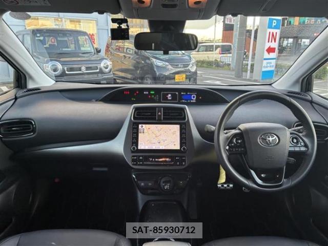Toyota PRIUS 2022-10 8857047-3