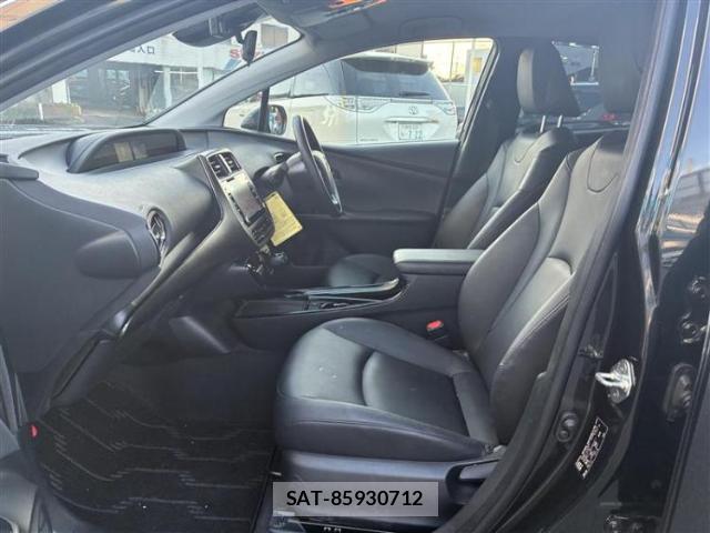 Toyota PRIUS 2022-10 8857047-4