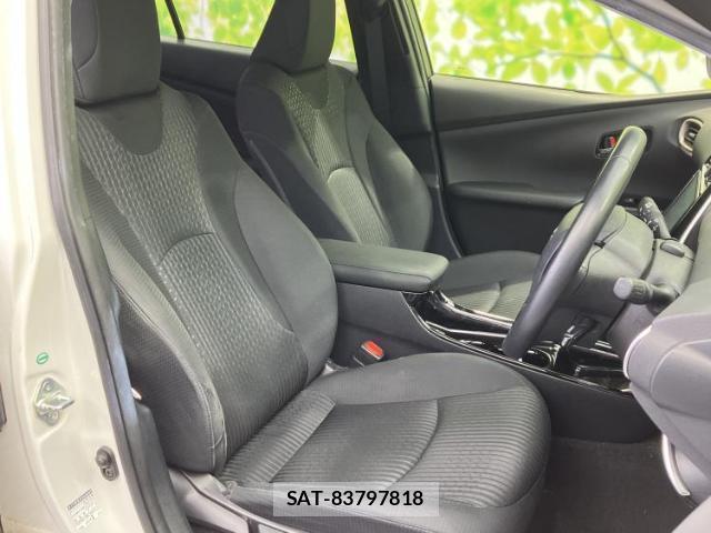 Toyota PRIUS 2018-04 8857101-3