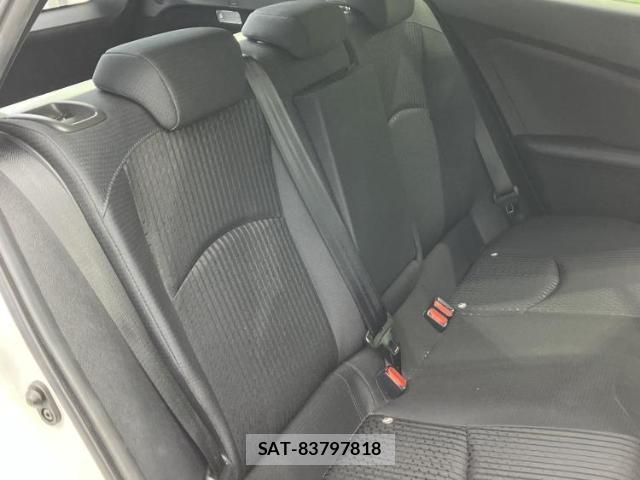 Toyota PRIUS 2018-04 8857101-4