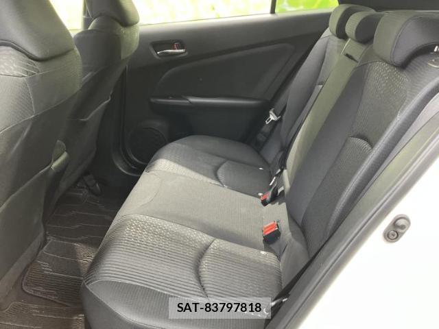 Toyota PRIUS 2018-04 8857101-6
