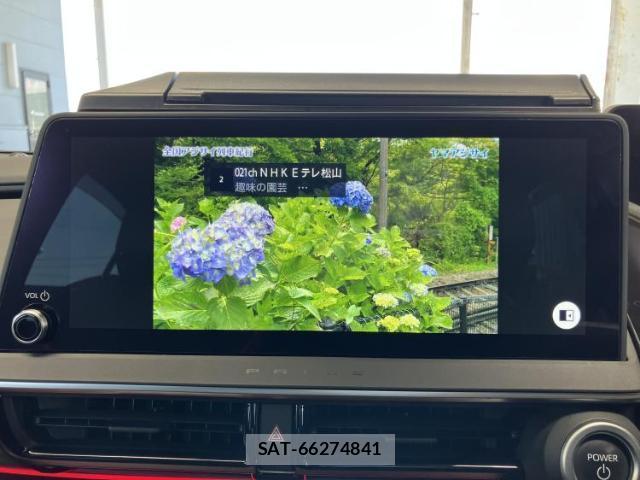 Toyota PRIUS 2023-10 8857117-10