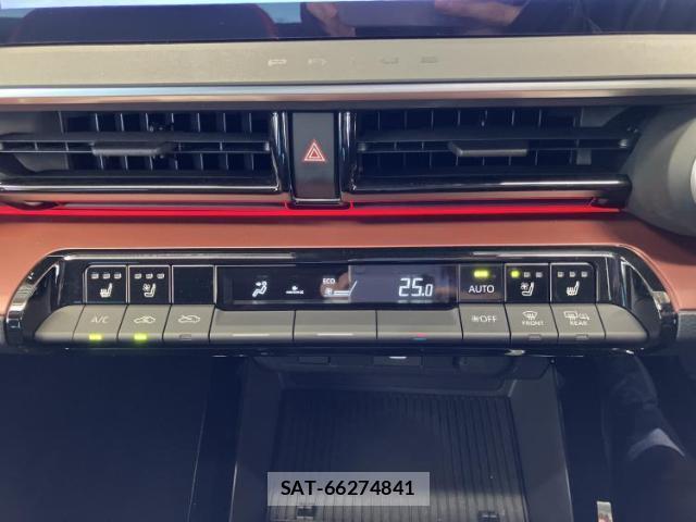 Toyota PRIUS 2023-10 8857117-12