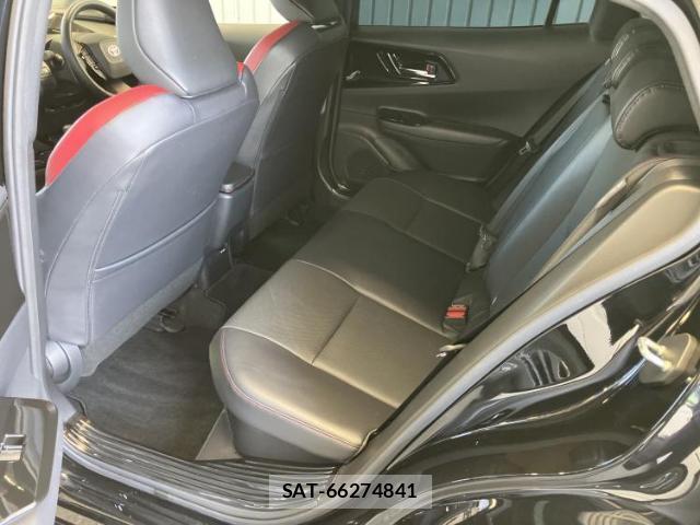 Toyota PRIUS 2023-10 8857117-6