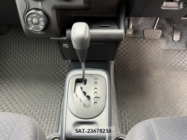 Toyota PROBOX 2019-08 8855664-18