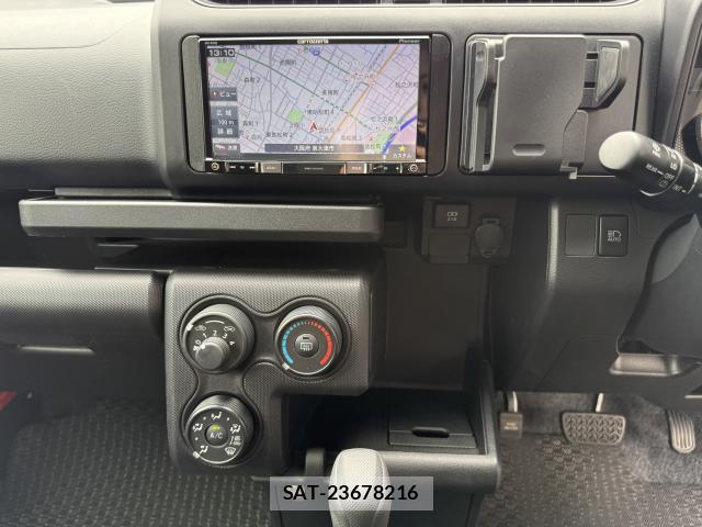 Toyota PROBOX 2019-08 8855664-19