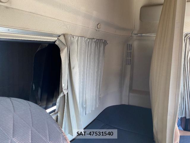 Hino PROFIA 2021-02 8856006-9