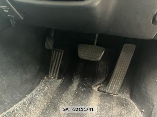 Toyota PROGRES 1999-09 8855936-16