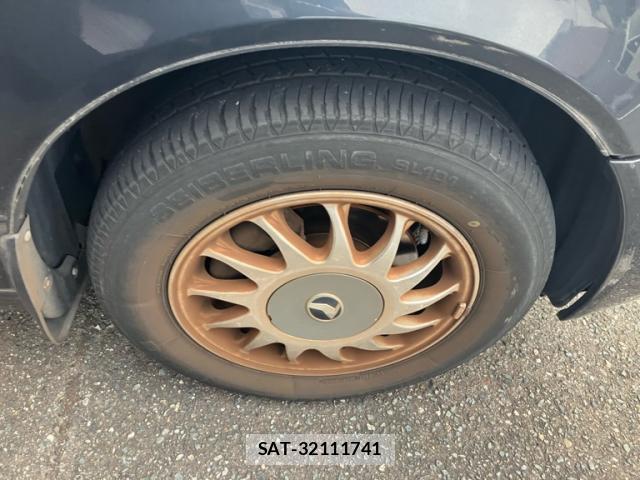 Toyota PROGRES 1999-09 8855936-5