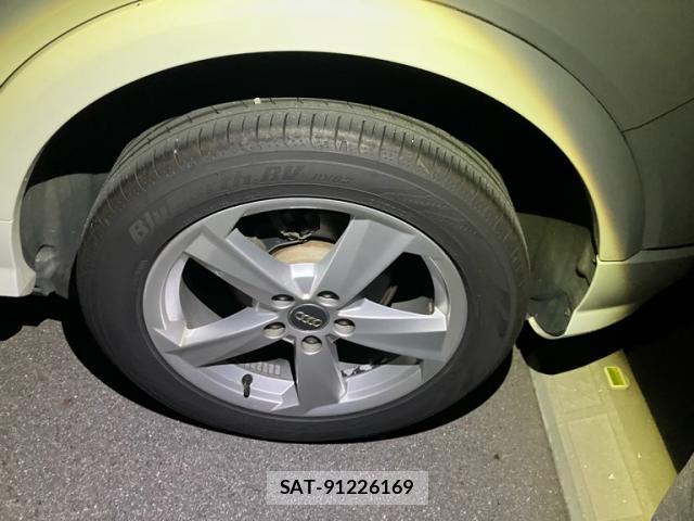 Audi Q2 2017-09 8854528-4