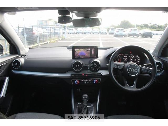 Audi Q2 2019-11 8855612-11