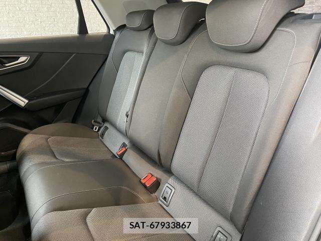 Audi Q2 2017-04 8856189-19