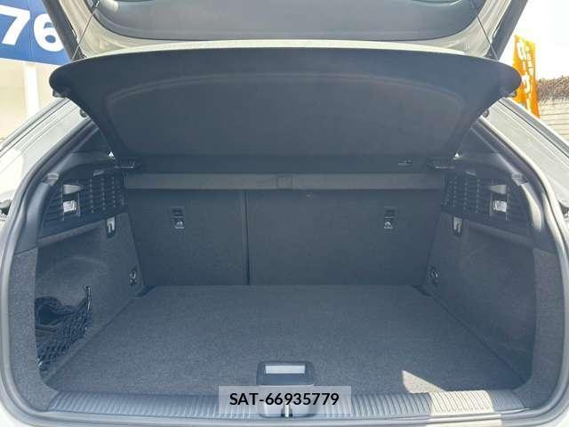 Audi Q2 2021-08 8856732-14