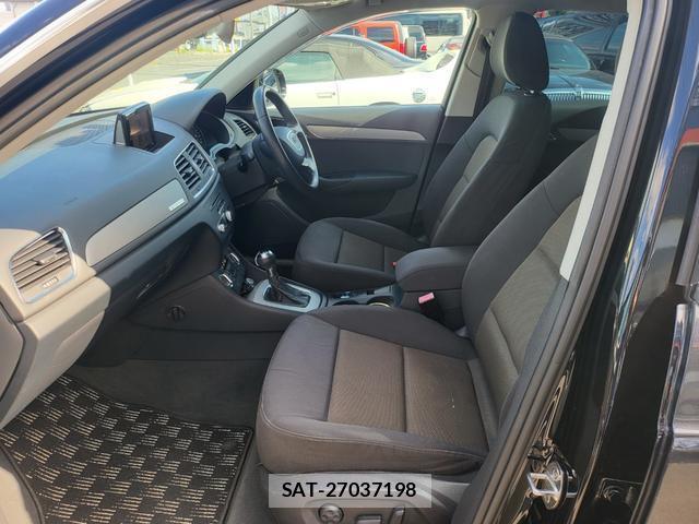 Audi Q3 2013-07 8854246-8