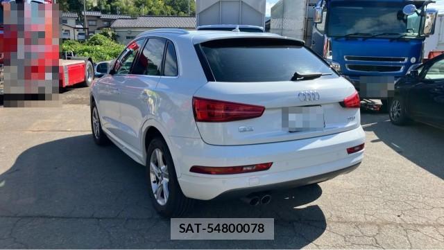 Audi Q3 2016-09 8855366-13