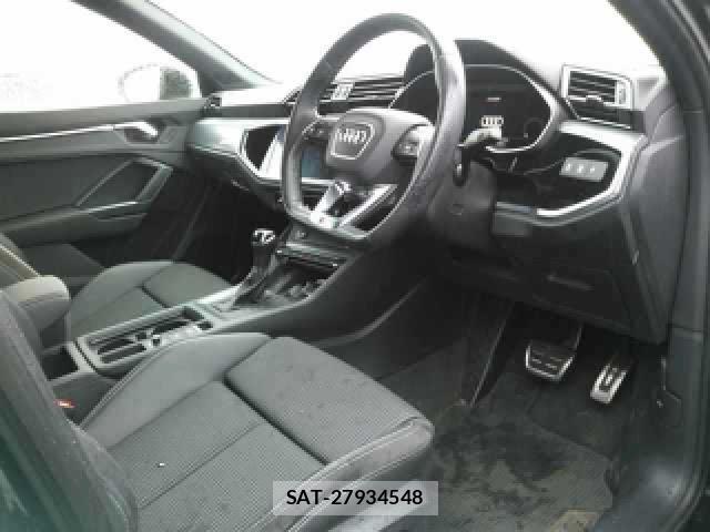 Audi Q3 2020-11 8855823-2