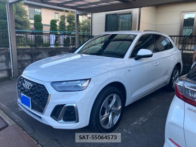 Audi Q5 2022-10 8856713-0