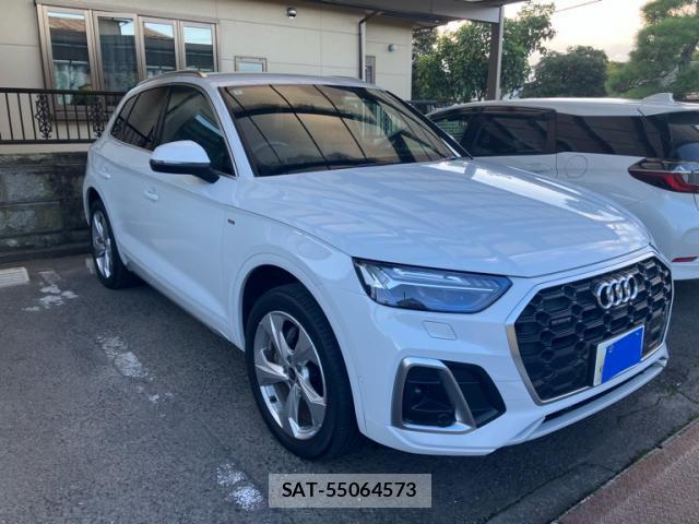 Audi Q5 2022-10 8856713-1
