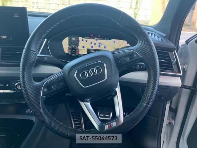 Audi Q5 2022-10 8856713-11