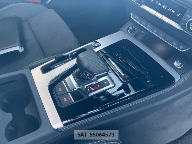 Audi Q5 2022-10 8856713-14