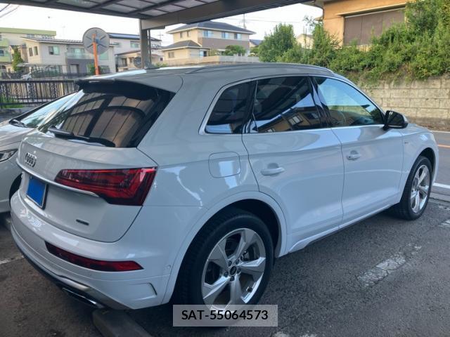 Audi Q5 2022-10 8856713-2