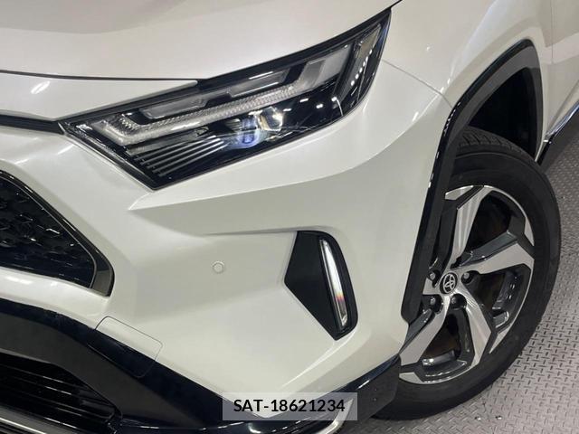 Toyota RAV4 PHV 2022-09 8854310-12