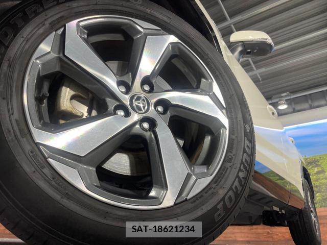 Toyota RAV4 PHV 2022-09 8854310-13