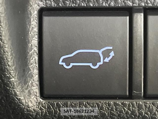 Toyota RAV4 PHV 2022-09 8854310-8