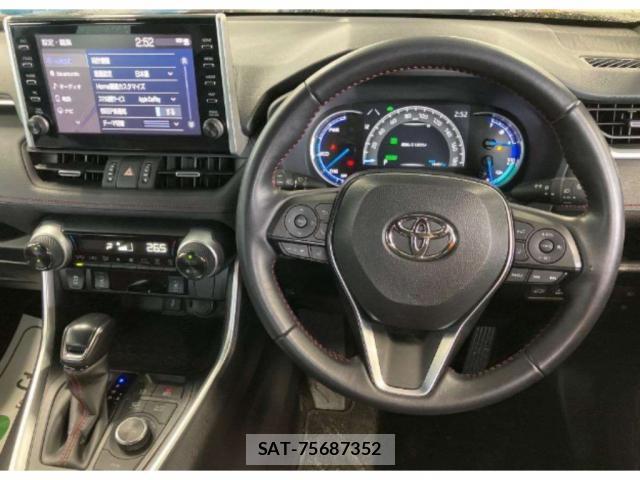 Toyota RAV4 PHV 2020-06 8856223-2