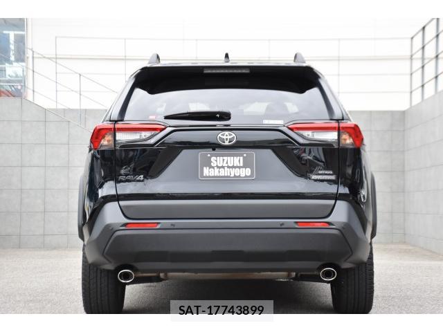 Toyota RAV4 2024-08 8854060-11