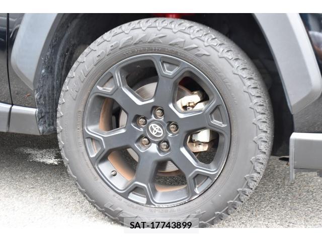 Toyota RAV4 2024-08 8854060-14