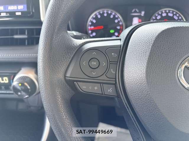 Toyota RAV4 2020-08 8854205-13