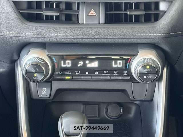 Toyota RAV4 2020-08 8854205-4
