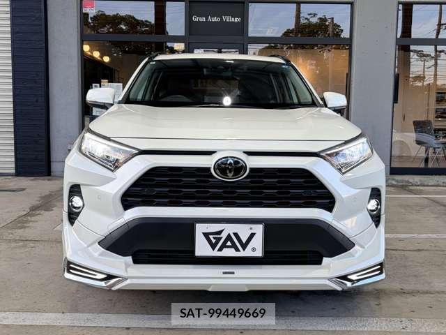 Toyota RAV4 2020-08 8854205-5