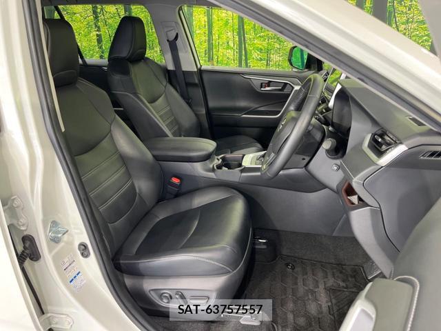 Toyota RAV4 2020-03 8854223-8