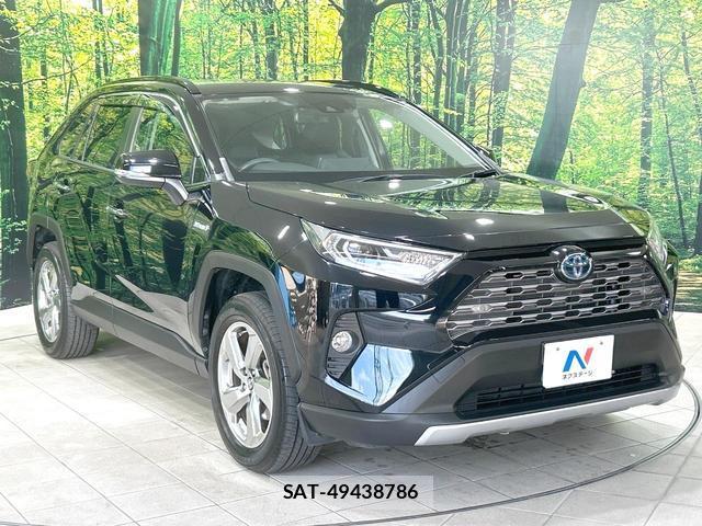 Toyota RAV4 2020-02 8854329-15