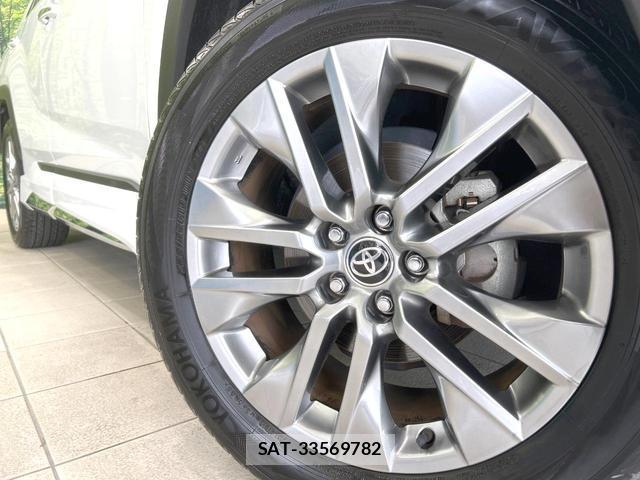 Toyota RAV4 2023-08 8854333-12