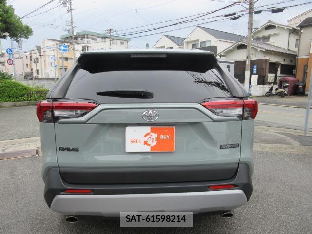 Toyota RAV4 2020-02 8854490-1